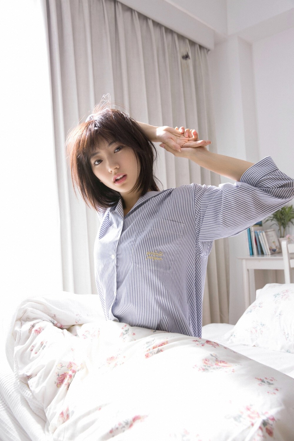 YS-Web-Vol.674Rena Takeda 武田玲奈 - あなたに会えてよかった